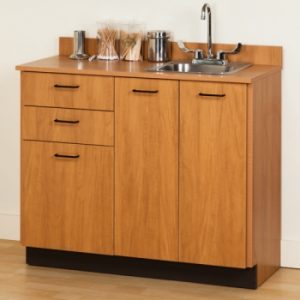 Base Cabinet with 3 Doors and 2 Drawers MODEL #: 8042